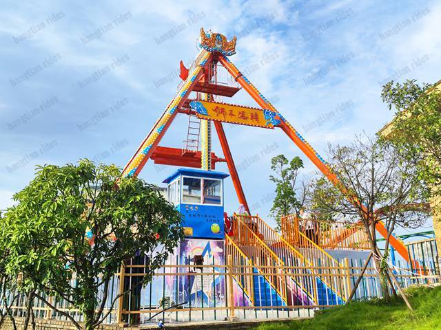 amusement ride hammer