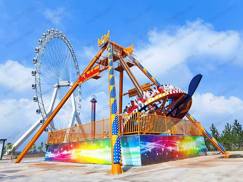 360-pendulum-ride