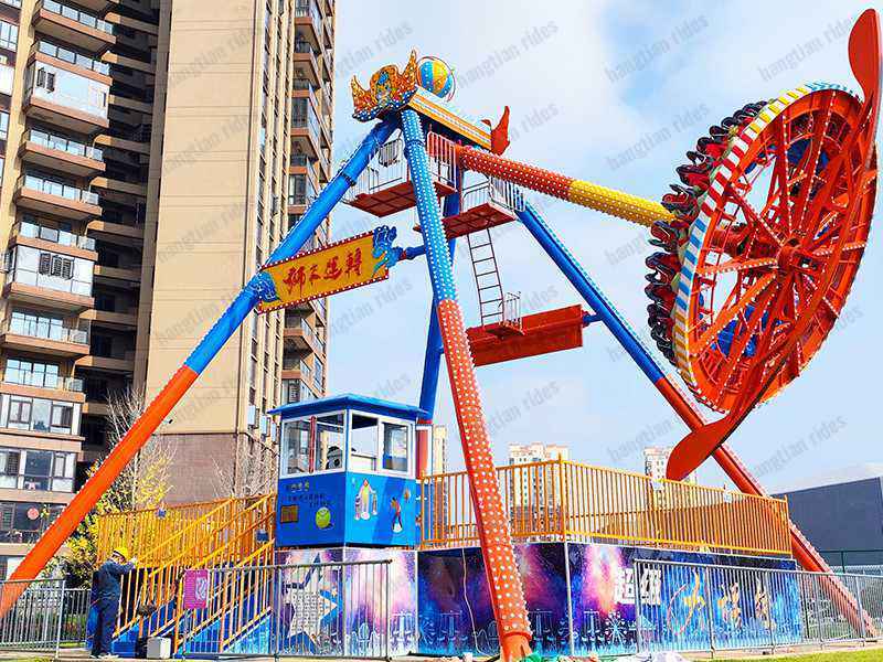 pendulum-roller-coaster