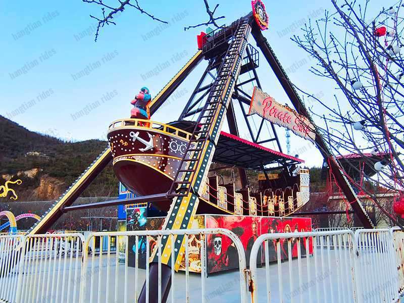 pirate-ship-swing-ride