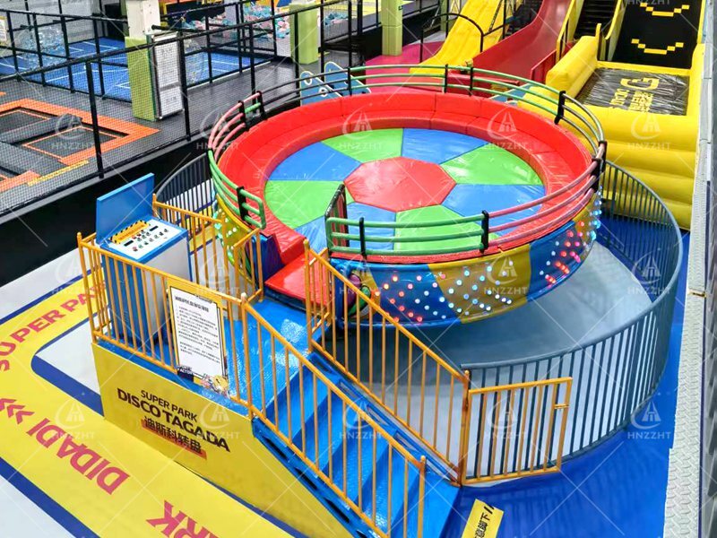 Tagada spinning ride